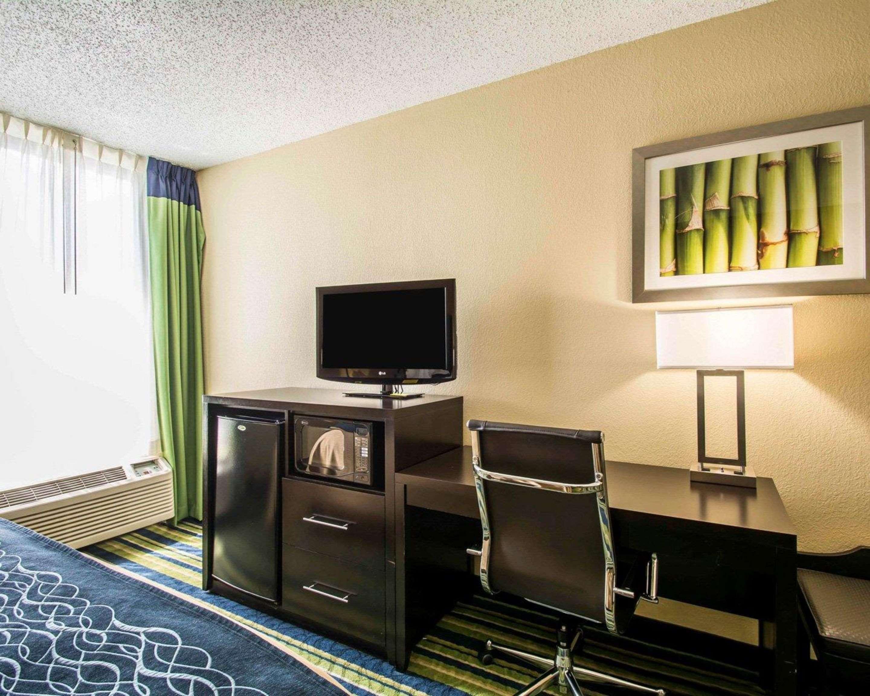 Comfort Inn & Suites Lantana - West Palm Beach South Esterno foto