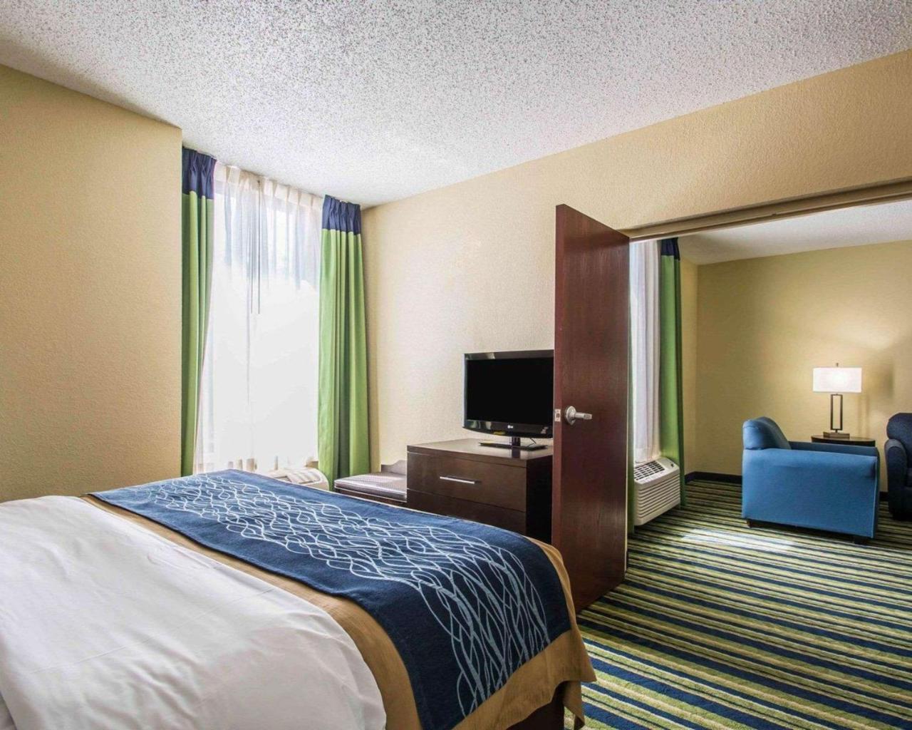 Comfort Inn & Suites Lantana - West Palm Beach South Esterno foto